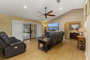 138 Airview Avenue, Port Saint Lucie, FL 34984 - MLS#B26016113