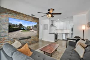 846 11th Court, Fort Lauderdale, FL 33315 - MLS#B26016130