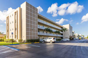 414 10th Street, Dania Beach, FL 33004 - MLS#B26016139