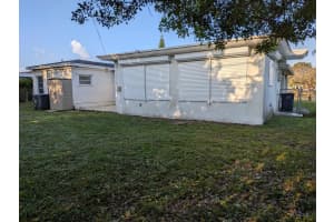 14521 Ellington Street, Miami, FL 33176 - MLS#B26016140