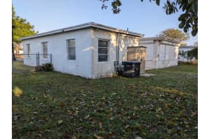 14521 Ellington Street, Miami, FL 33176 - MLS#B26016140
