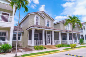 10585 56th Place, Coral Springs, FL 33076 - MLS#B26016183