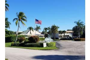 638 Snug Harbor Drive, Boynton Beach, FL 33435 - MLS#B26016242