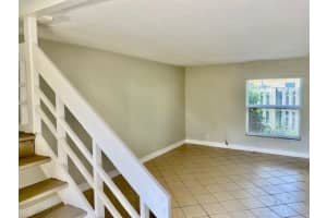 605 1st Court, Boynton Beach, FL 33435 - MLS#B26016288