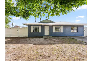 304 8th Avenue, Vero Beach, FL 32962 - MLS#B26016306