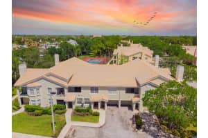 102 Peacock Boulevard, Port Saint Lucie, FL 34986 - MLS#B26016307