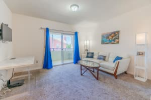 102 Peacock Boulevard, Port Saint Lucie, FL 34986 - MLS#B26016307