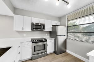 3636 Whitehall Drive, West Palm Beach, FL 33401 - MLS#B26016343