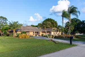 2681 Delong Road, Port Saint Lucie, FL 34952 - MLS#B26016344