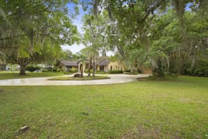 197 Tumblin Kling Road, Fort Pierce, FL 34982 - MLS#B26016358