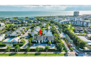 2400 Ocean Drive, Fort Pierce, FL 34949 - MLS#B26016369