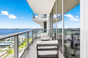 220 Lake Shore Drive, Lake Park, FL 33403 - MLS#B26016390