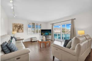 1701 Ocean Drive, Hollywood, FL 33019 - MLS#B26016392