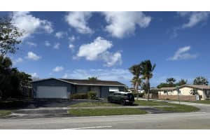 5401 Park Road, Hollywood, FL 33021 - MLS#B26016434