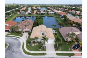 8962 Torcello Way, Boynton Beach, FL 33472 - MLS#B26016443