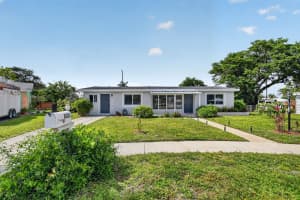 6321 Nowata Circle, Atlantis, FL 33462 - MLS#B26016480