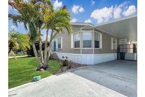 7568 Swan Avenue, Hobe Sound, FL 33455 - MLS#B26016483