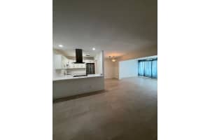 5800 Fernley Dr W W 3, Greenacres, FL 33415, Greenacres, FL 33415 - MLS#B26016490