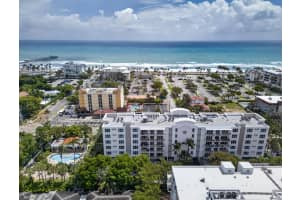 101 20th Avenue, Deerfield Beach, FL 33441 - MLS#B26016516