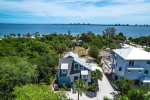 12000 Conklin Way, Jensen Beach, FL 34957 - MLS#B26016523
