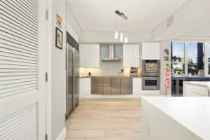 701 21st Avenue, Deerfield Beach, FL 33441 - MLS#B26016536