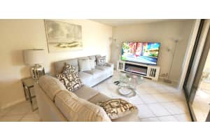 750 Egret Circle, Delray Beach, FL 33444 - MLS#B26016562