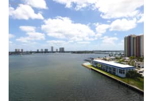 400 Wilma Circle, Riviera Beach, FL 33404 - MLS#B26016567