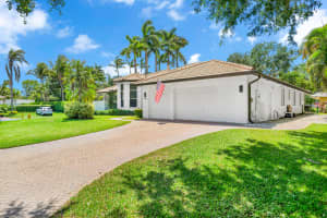 17050 74th Avenue, Palmetto Bay, FL 33157 - MLS#B26016576