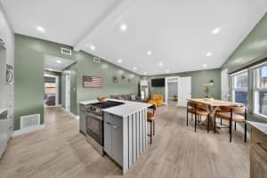 801 15th Street, Stuart, FL 34994 - MLS#B26016616