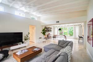 216 32nd Street, West Palm Beach, FL 33407 - MLS#B26016623