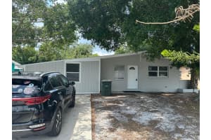 115 Maple Avenue, Fort Pierce, FL 34982 - MLS#B26016646