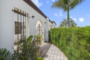 3922 SE Fairway W, Stuart, FL 34997, Stuart, FL 34997 - MLS#B26016659