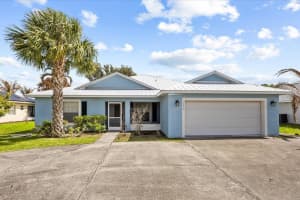 1619 California Boulevard, Port Saint Lucie, FL 34953 - MLS#B26016668