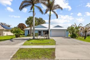 1619 California Boulevard, Port Saint Lucie, FL 34953 - MLS#B26016668