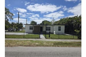 9900 25th Avenue, Miami, FL 33147 - MLS#B26016682