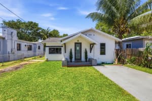 7700 1st Court, Miami, FL 33138 - MLS#B26016712