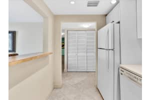 1421 Ocean Boulevard, Pompano Beach, FL 33062 - MLS#B26016750