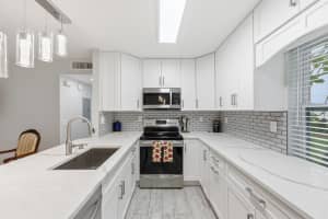 634 Normandy N, Delray Beach, FL 33484, Delray Beach, FL 33484 - MLS#B26016751