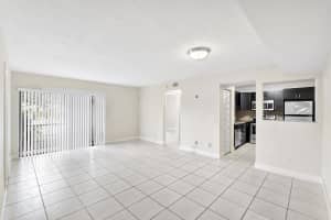 10710 Royal Palm Boulevard, Coral Springs, FL 33065 - MLS#B26016752