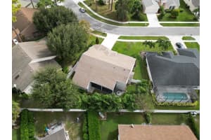 1000 Lake Breeze Drive, Wellington, FL 33414 - MLS#B26016771