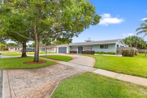 5281 4th Court, Plantation, FL 33317 - MLS#B26016780