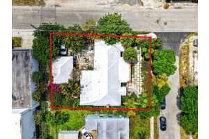 424 Oxford Street, West Palm Beach, FL 33405 - MLS#B26016782