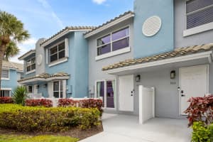 966 Jeffery Street, Boca Raton, FL 33487 - MLS#B26016784