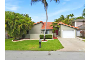 263 48th Avenue, Deerfield Beach, FL 33442 - MLS#B26016788