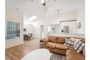 1050 Crystal Way, Delray Beach, FL 33444 - MLS#B26016814