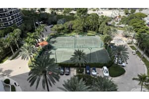 3200 Ocean Boulevard, Fort Lauderdale, FL 33308 - MLS#B26016865