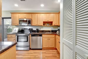 15 Stratford Drive, Boynton Beach, FL 33436 - MLS#B26016874