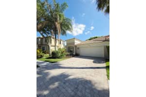 2400 Kemps Bay, West Palm Beach, FL 33411, West Palm Beach, FL 33411 - MLS#B26016883