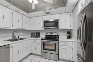 7011 Environ Boulevard, Lauderhill, FL 33319 - MLS#B26016884