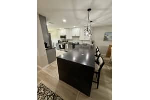 20 Westgate Lane, Boynton Beach, FL 33436 - MLS#B26016907